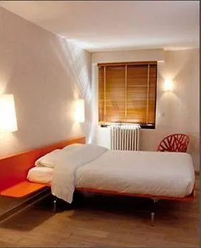 Hotel Des Lices Rennes 3*,
